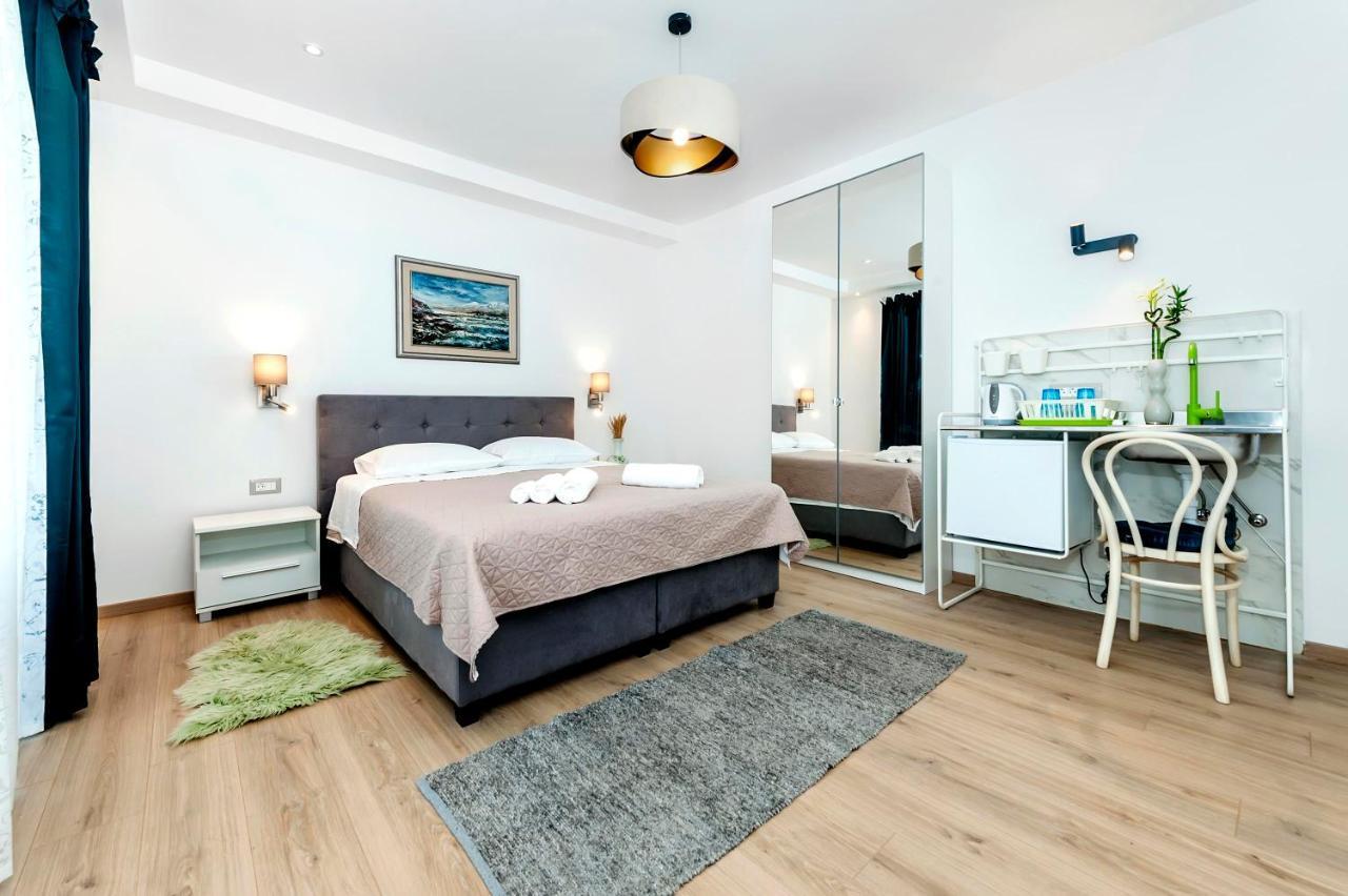 Apartments El Corsaro Ровінь Екстер'єр фото