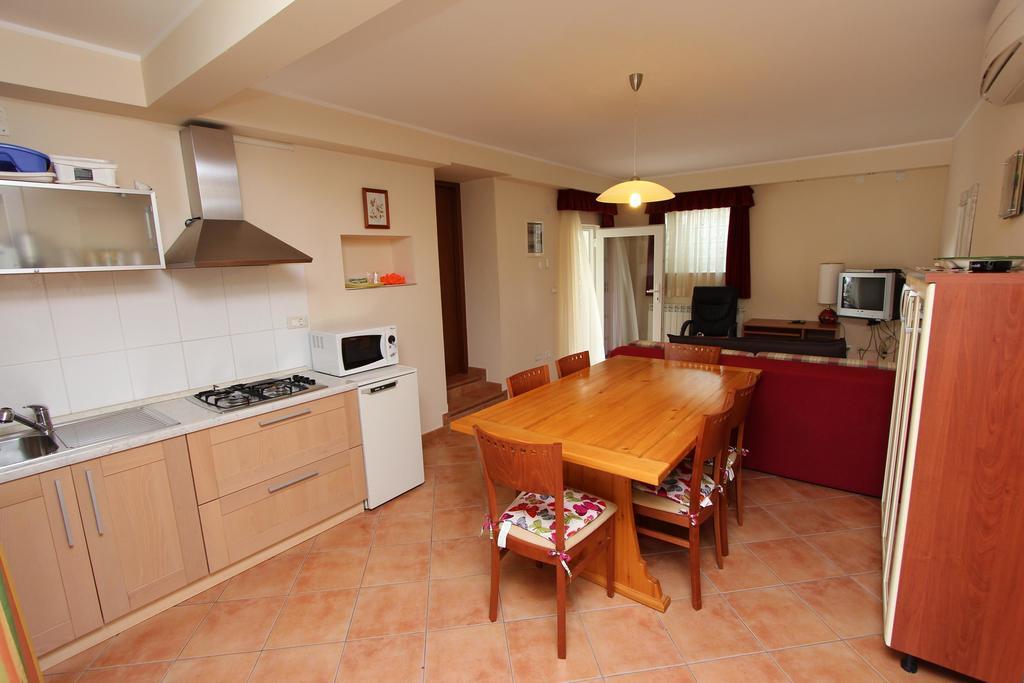Apartments El Corsaro Ровінь Номер фото