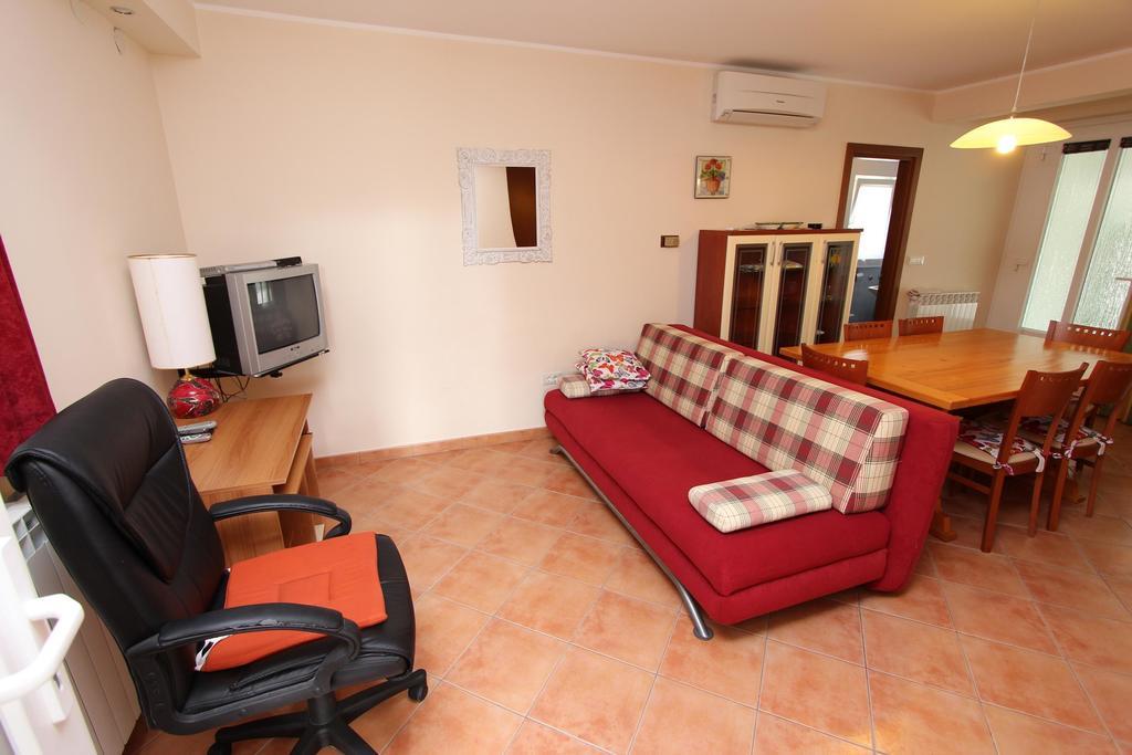 Apartments El Corsaro Ровінь Номер фото